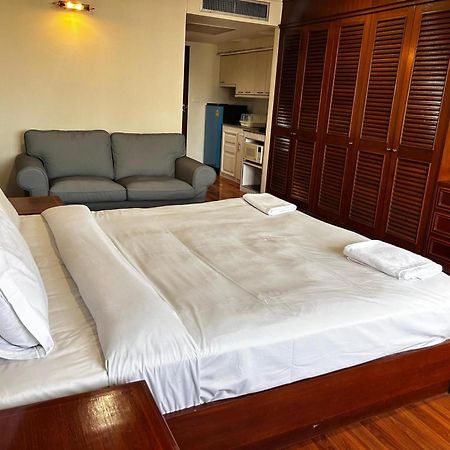 Omni Tower Sukhumvit Soi 4 Direct Apartment Банкок Екстериор снимка
