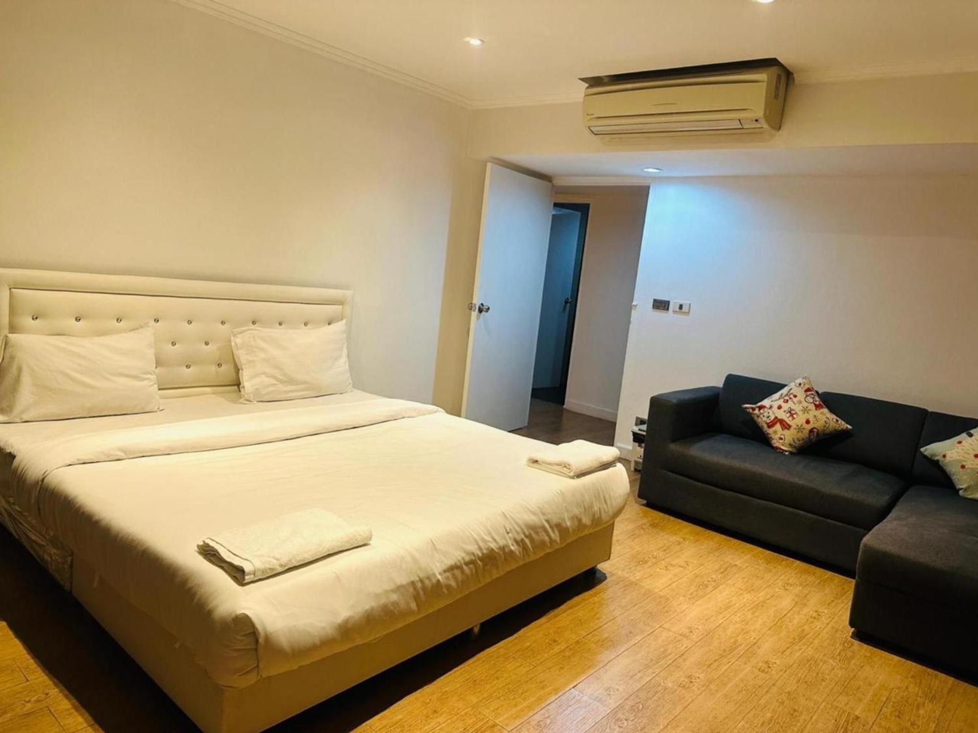 Omni Tower Sukhumvit Soi 4 Direct Apartment Банкок Екстериор снимка